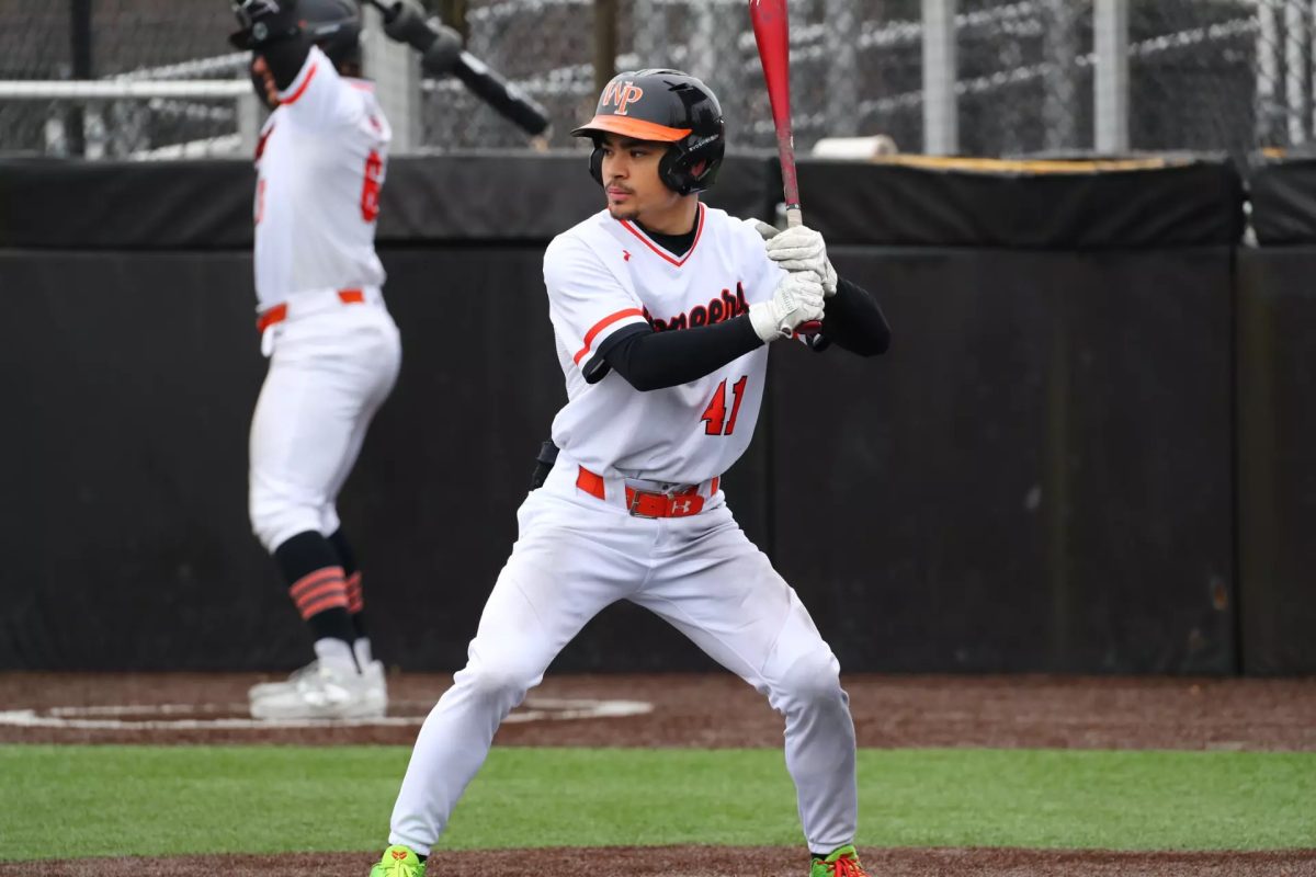 Junior Devin Daporza, Photo Courtesy: Larry Levanti  