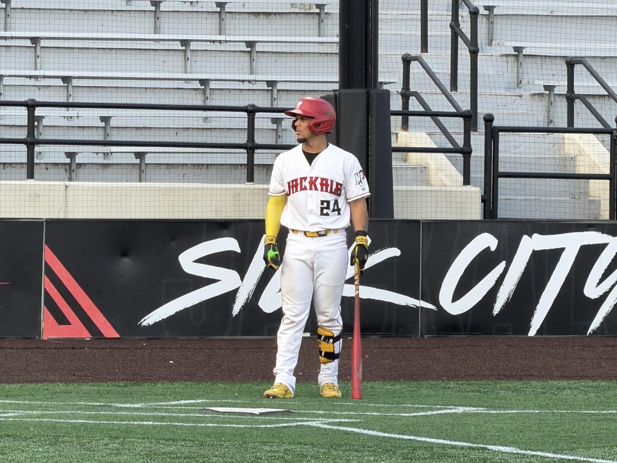 New Jersey Jackals Catcher Aneudis Mordan Went 1-4 with a HR vs the Bird Dawgs
